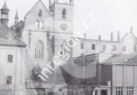 Emauzský klášter po náletu USAf 14. 2 1945
