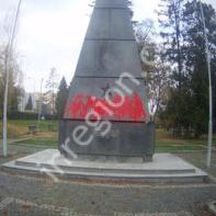 Poškozený pomník na Božetěchově ulici, foto: MP Brno
